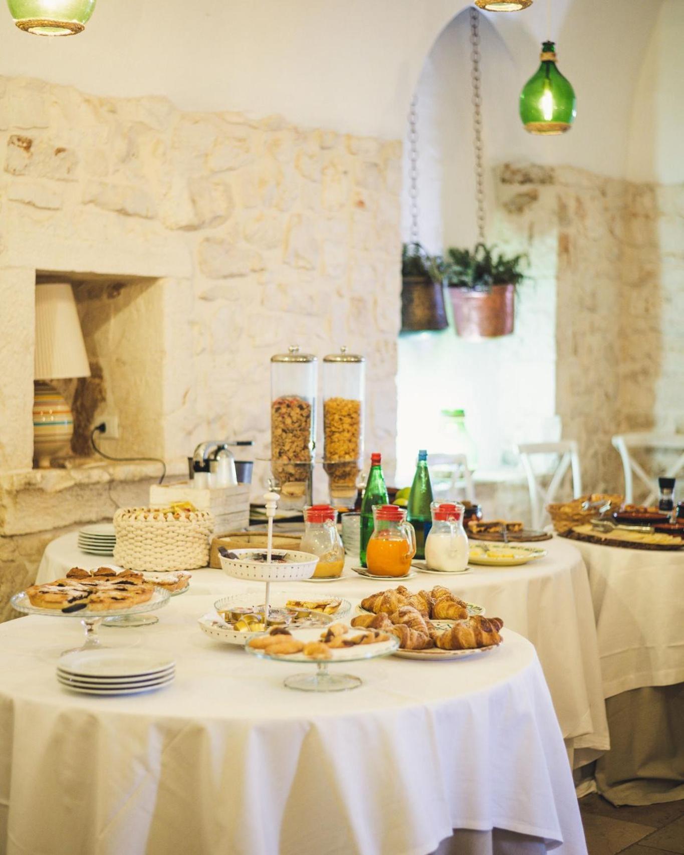 Masseria Santa Teresa Country house *